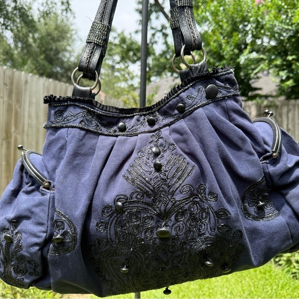 Jasper & Jeera Anthropologie Large Leather Cotton Embroidered Purse Kisslock - Picture 2 of 16